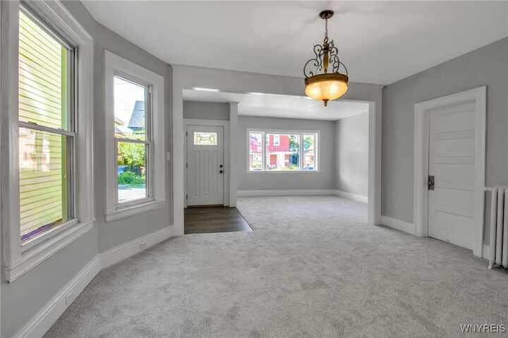Property Photo: 88 Pooley Place NY 14213