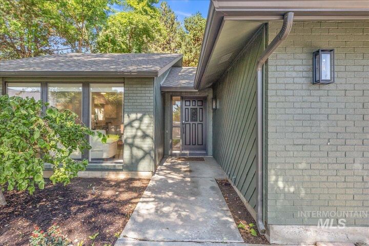 Property Photo: 4955 N Leather Way ID 83713