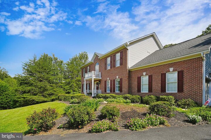 Property Photo:  10315 Bear Creek Drive  VA 20111 