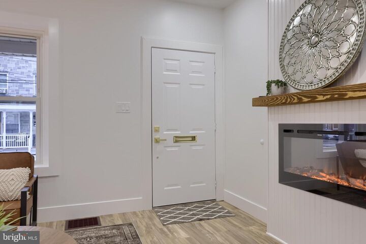 Property Photo: 610 E Madison Street PA 17602