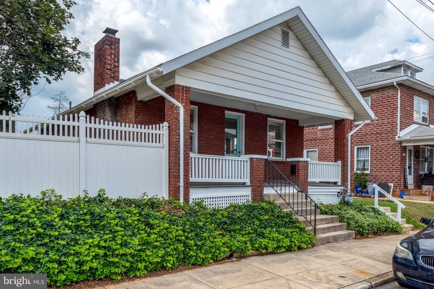 Property Photo: 40 S Sumner Street PA 17404
