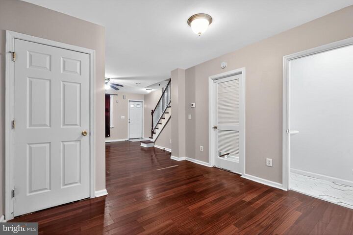 Property Photo:  1213 Empire Avenue  NJ 08103 