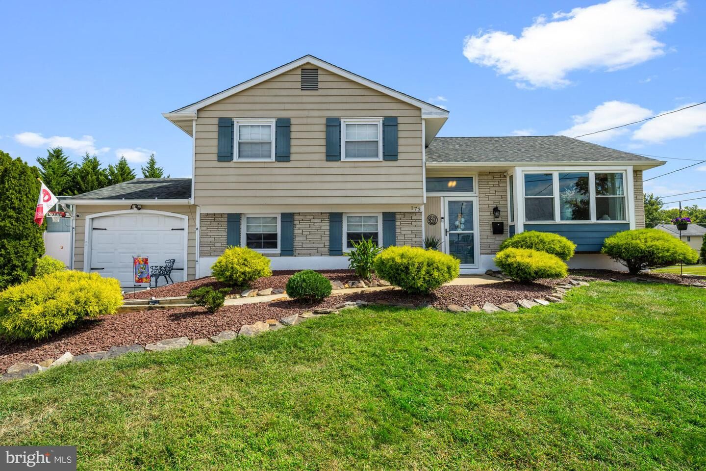 Property Photo:  173 Tilford Road  NJ 08083 