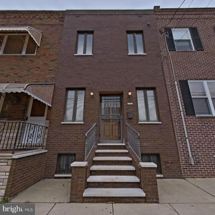 1507 W Shunk Street  Philadelphia PA 19145 photo