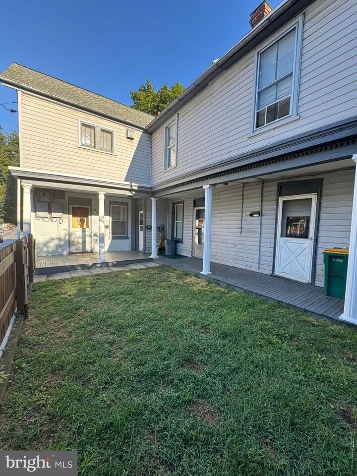 Property Photo: 121 E Washington Street PA 17202