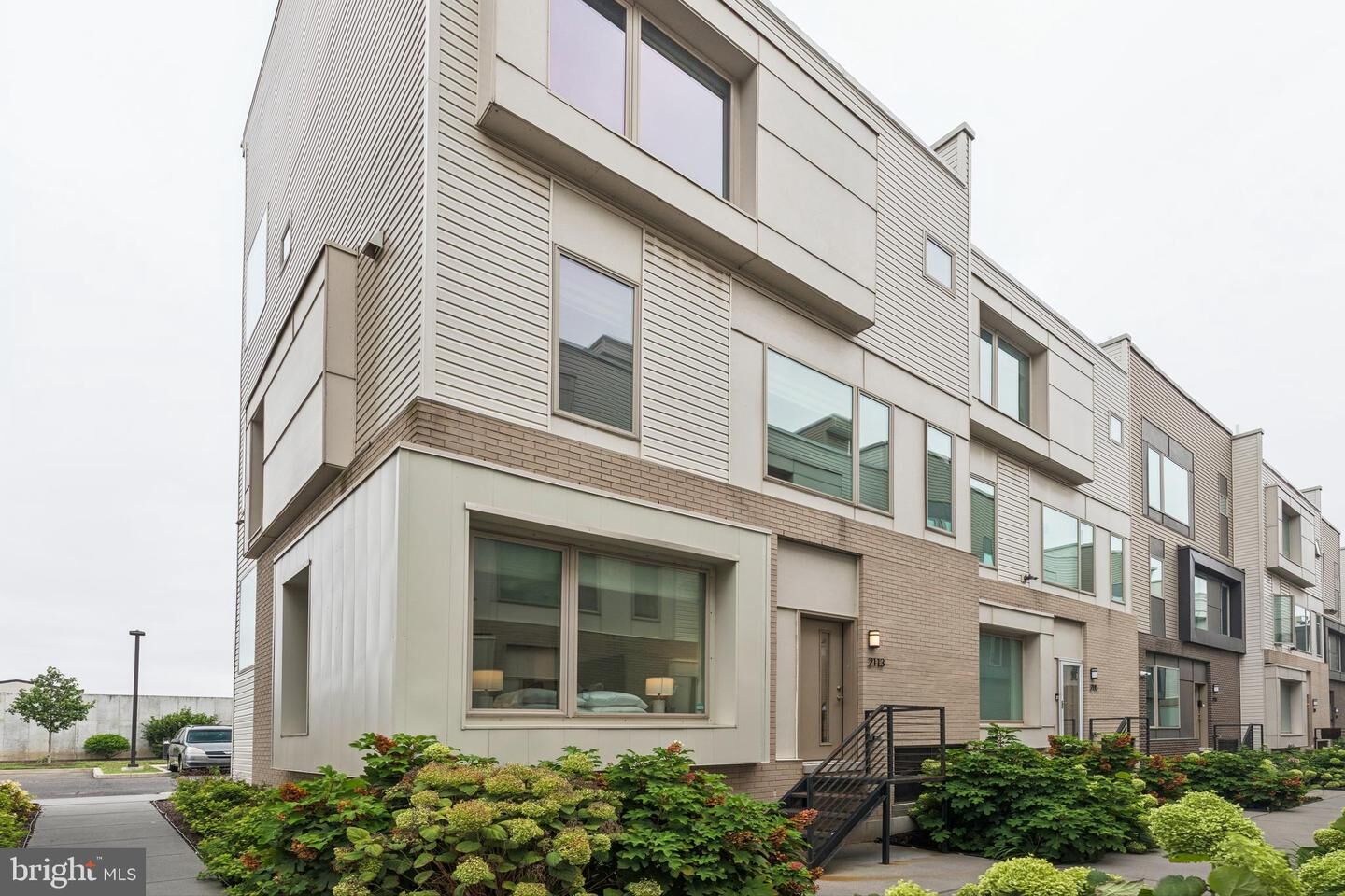 Property Photo: 2113 Kensington Walk PA 19125