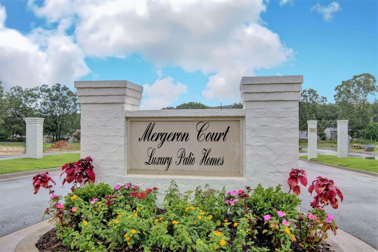 Property Photo:  106 Mergeron Court  AR 72212 