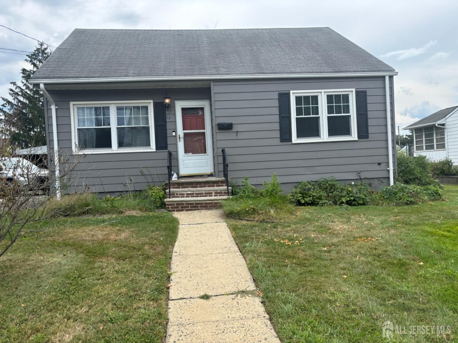 Property Photo: 18 6th Street NJ 08872