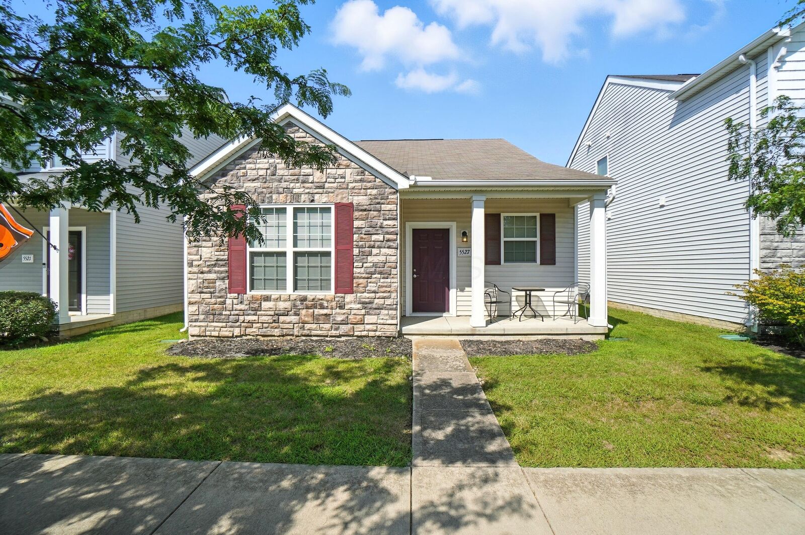 Property Photo:  5527 Eagle River Drive  OH 43016 