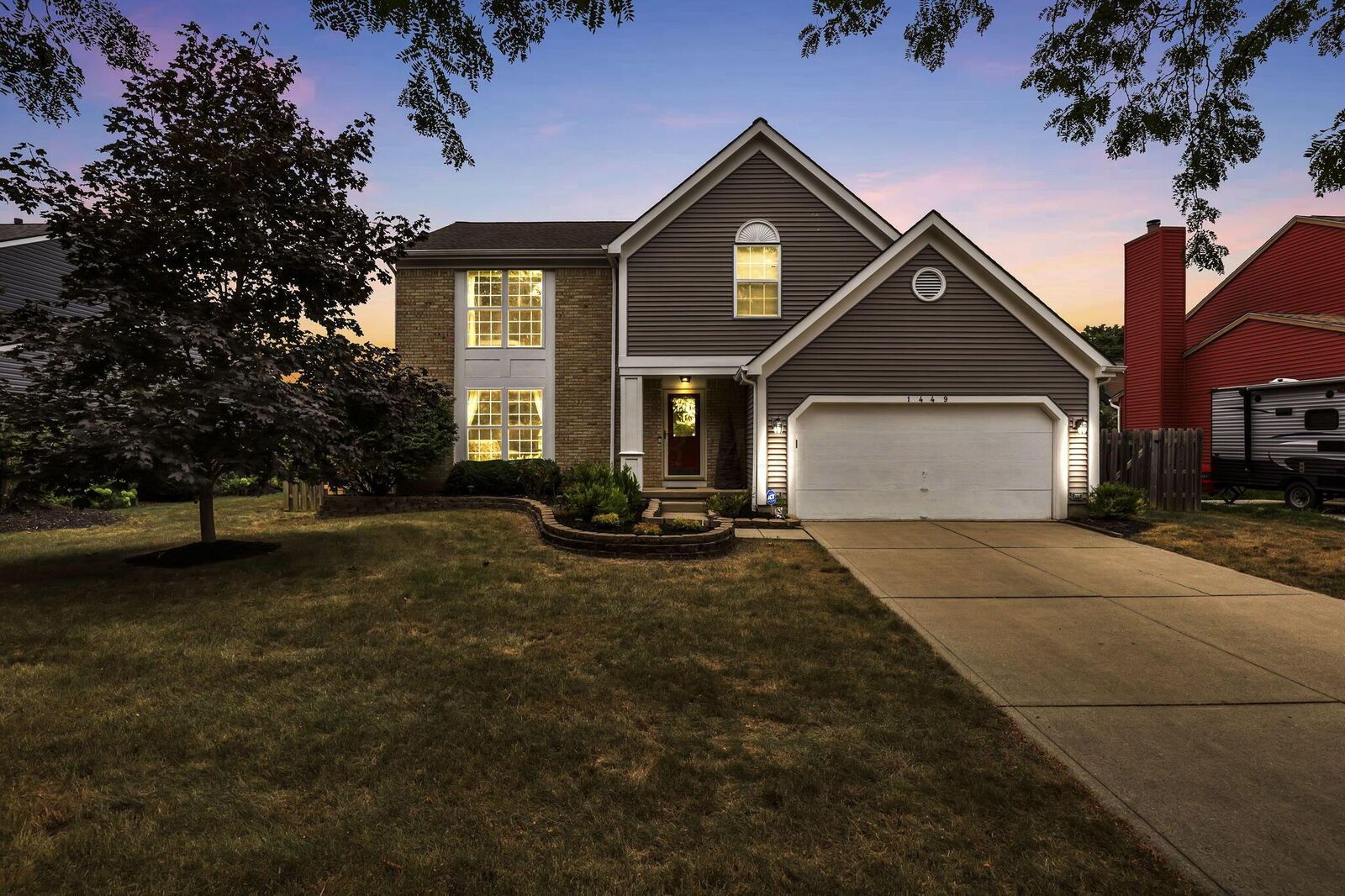 Property Photo: 1449 River Trail Drive OH 43123