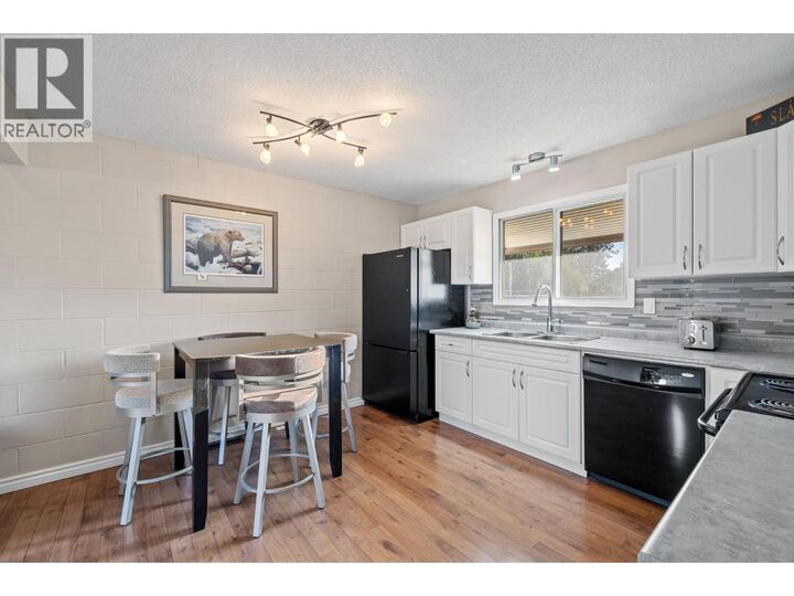 1040 Glenmore Drive  Kelowna BC V1Y 4P2 photo