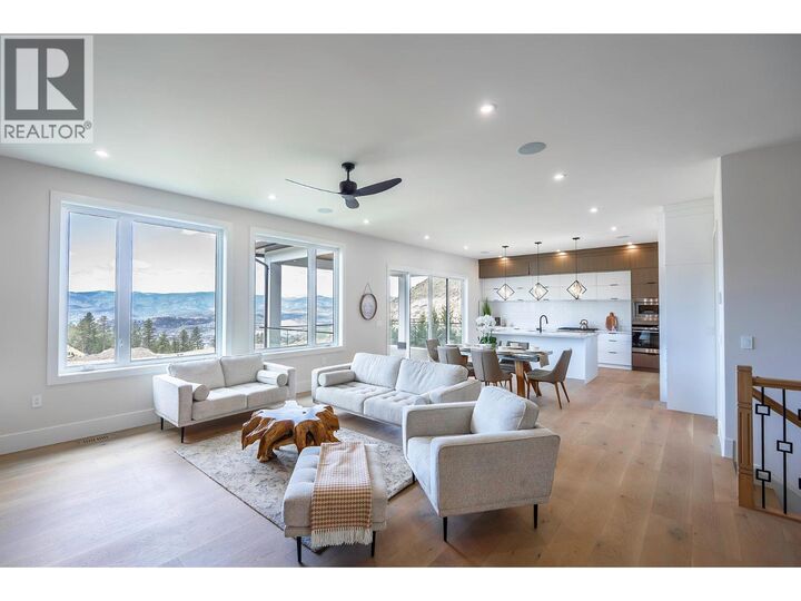Property Photo: 718 Carnoustie Drive BC V1P 1V2