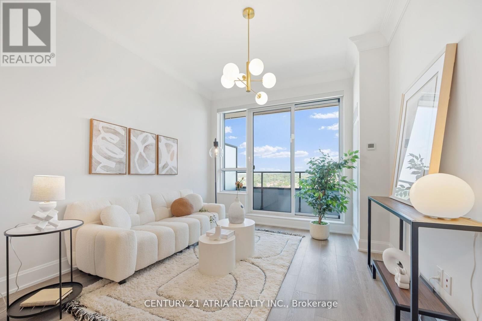 Property Photo: 38 Water Walk Drive 1209 ON L3R 6M8