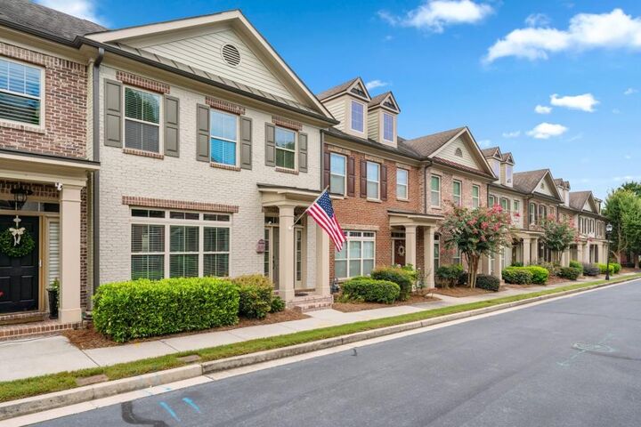 Property Photo: 302 Barbados Lane GA 30024