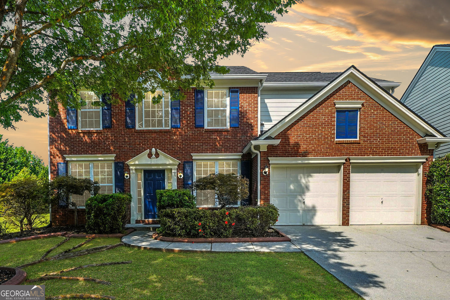 Property Photo: 806 Araya Court GA 30188