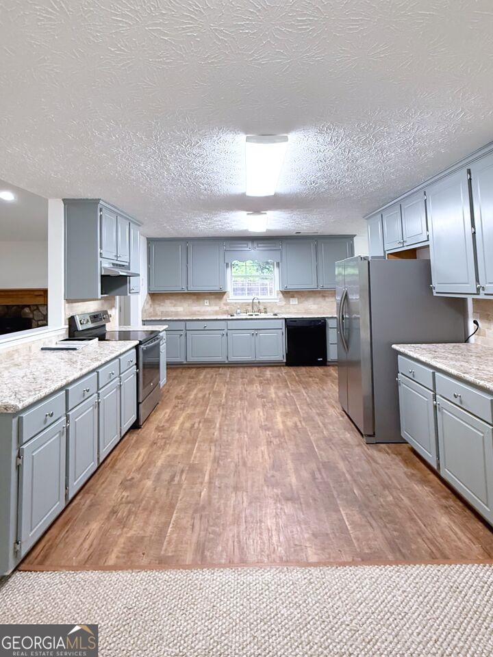 Property Photo: 502 S Ola Road GA 30252
