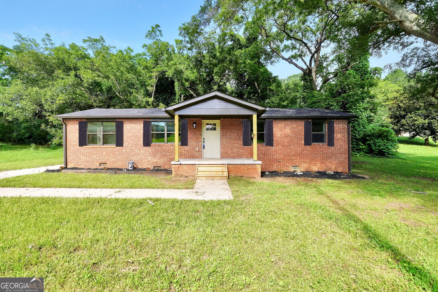 Property Photo: 250 Mill Street GA 30204