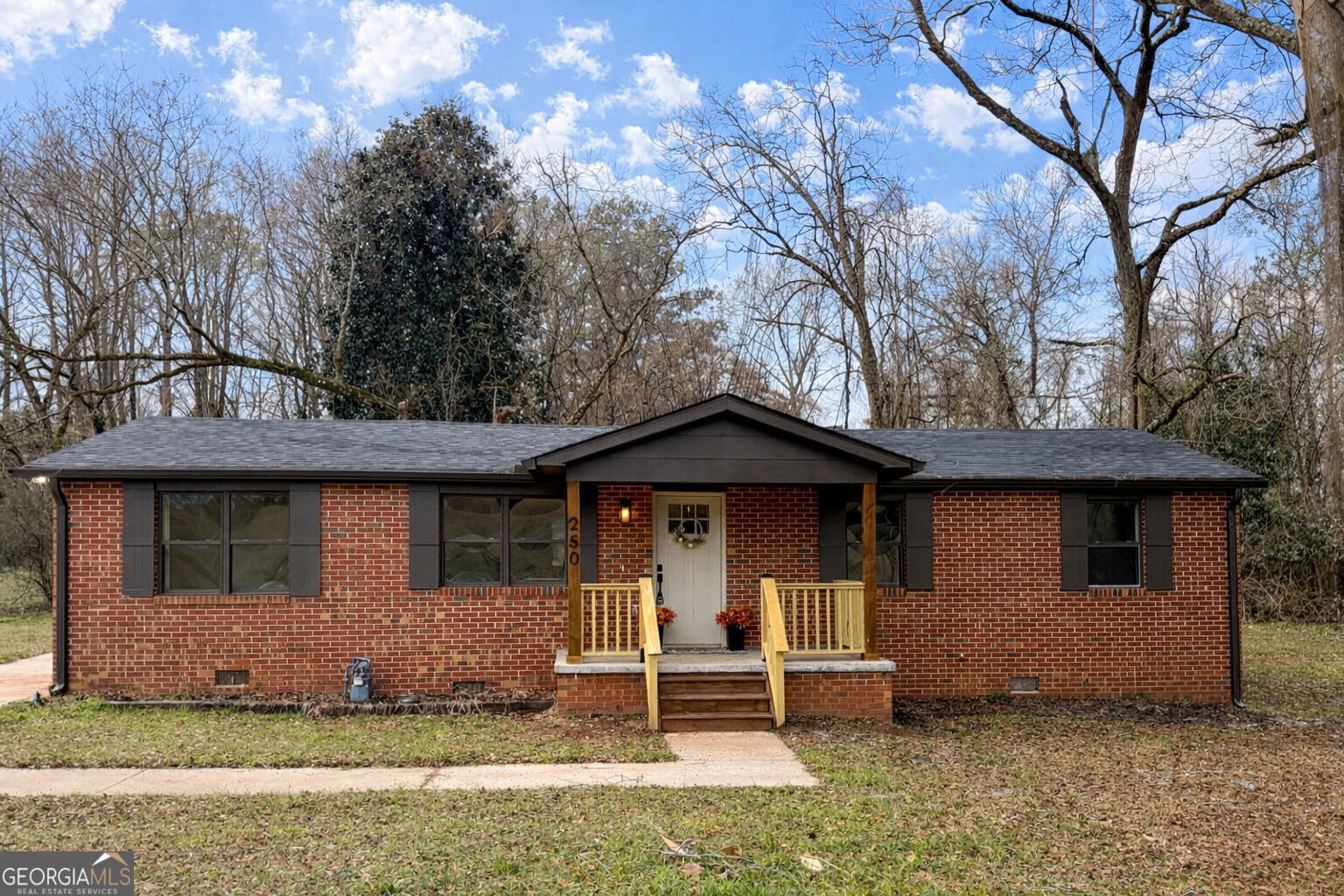 Property Photo:  250 Mill Street  GA 30204 