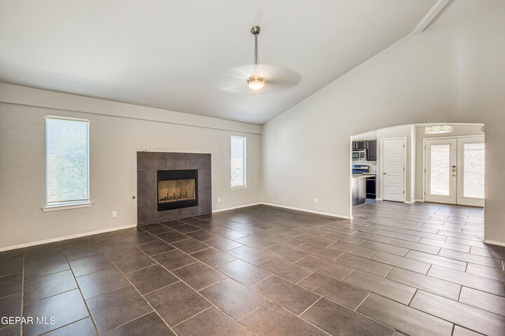 Property Photo: 4933 Gold Ranch Avenue TX 79934