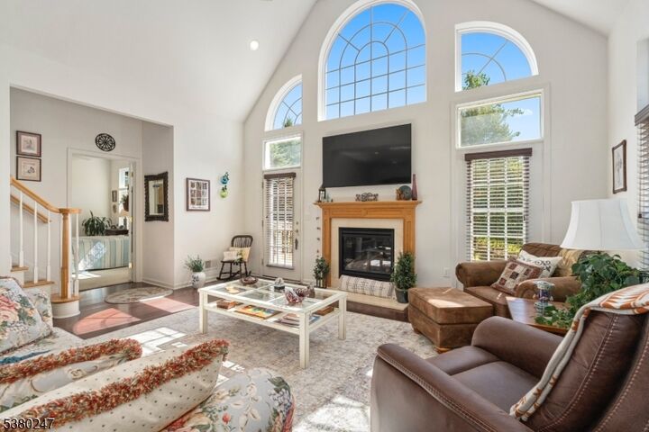 Property Photo:  102 Ondish Ct  NJ 07856 