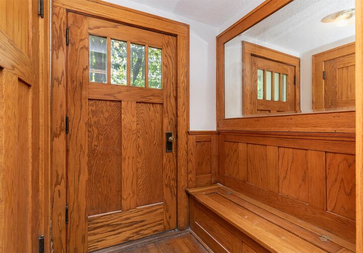 Property Photo: 520 Polk Boulevard IA 50312