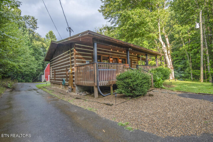 Property Photo: 4428 Grindstone Ridge Rd TN 37863