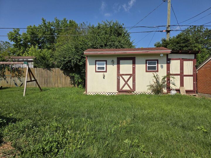 Property Photo:  417 Creekview Drive  KY 40361 