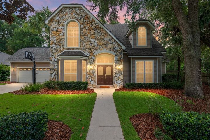 Property Photo: 9727 SW 32nd Lane FL 32608