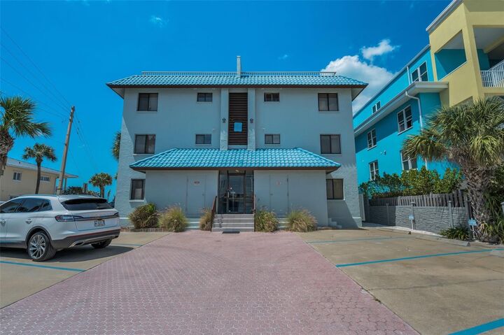 Property Photo:  2300 Beach Trail 5  FL 33785 