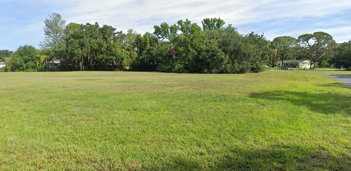 Property Photo:  716 Ryan Road  FL 33876 