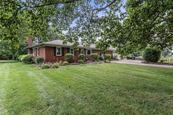 Photo de la propriété: 405 E 5th Street IN 46115