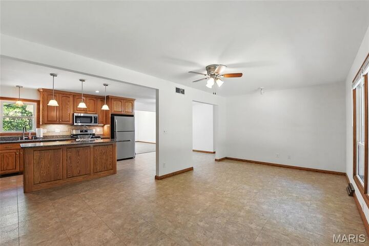 Property Photo: 124 Dawn Drive MO 63090