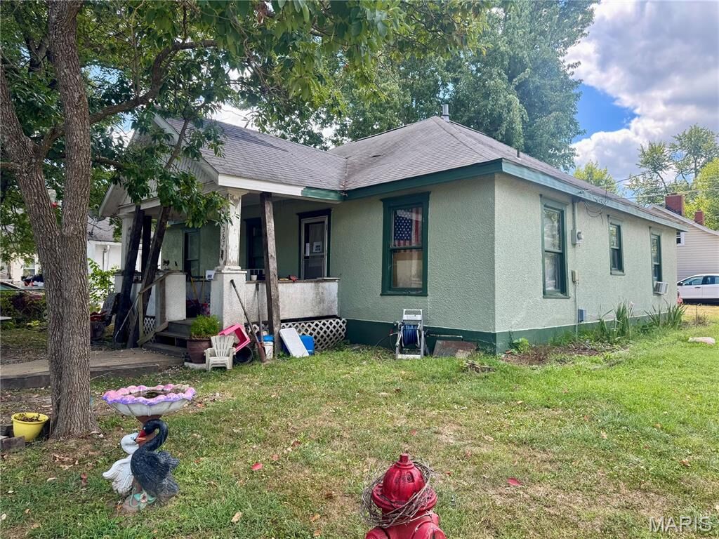 Property Photo:  387 Harrison Avenue  MO 65536 