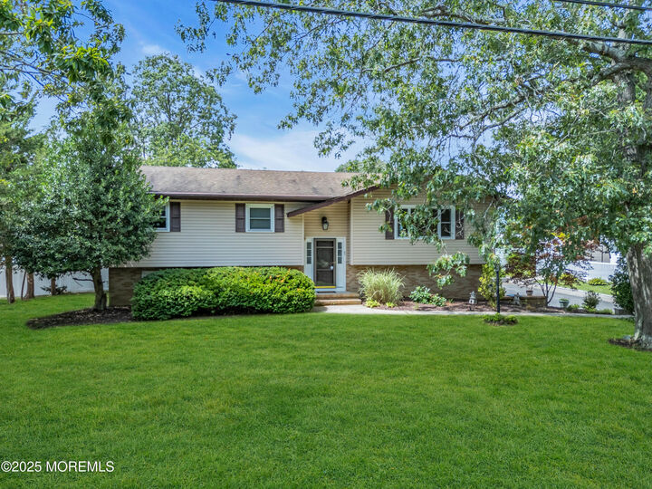 Property Photo: 533 Chelsea Street NJ 08731