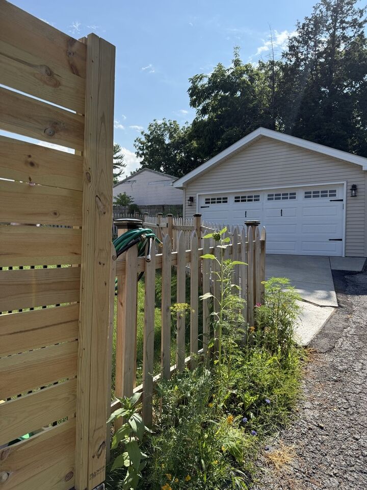 Property Photo:  714 Walnut Street  IL 60439 
