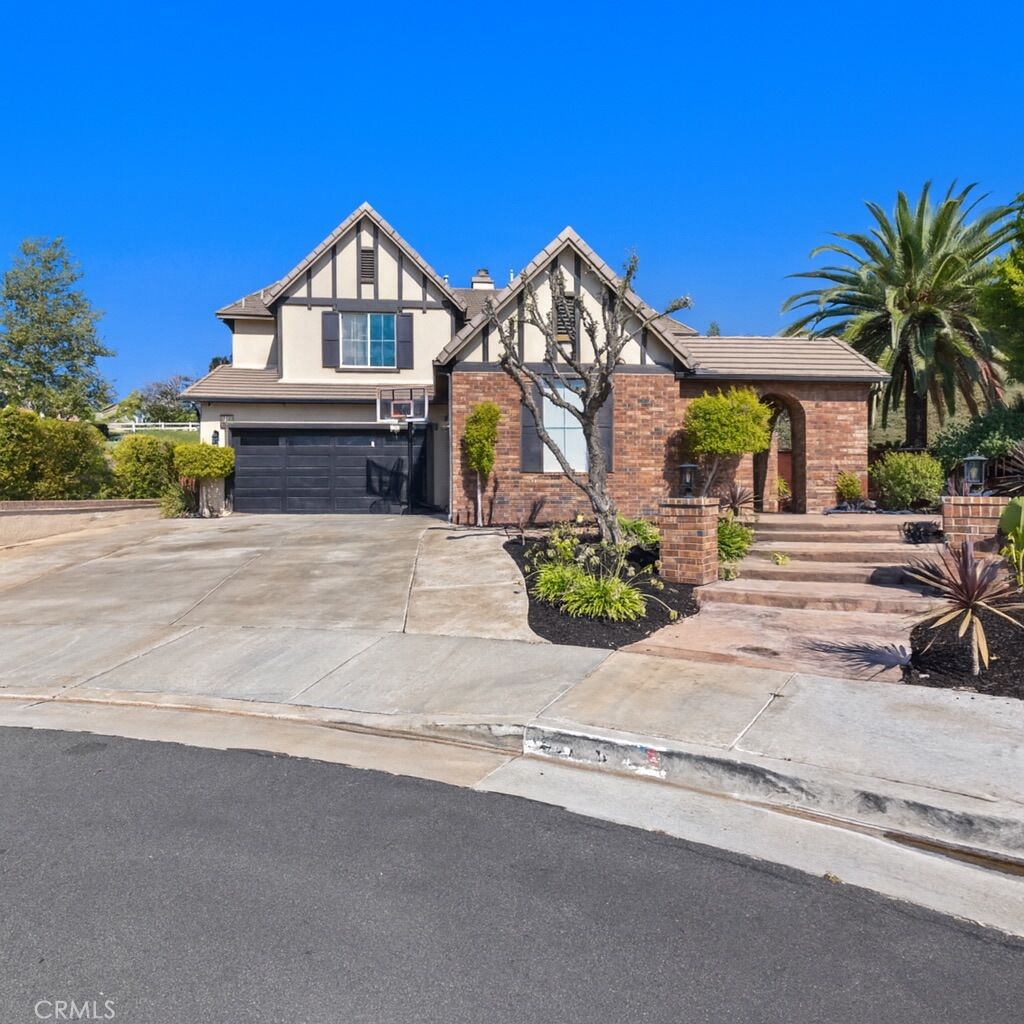 Property Photo:  27126 Coral Bells Way  CA 92562