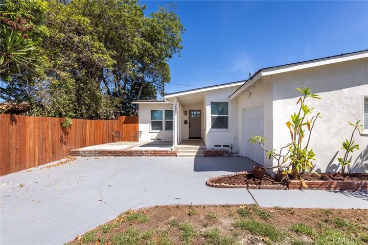 Property Photo:  2817 W 146th Street  CA 90249 