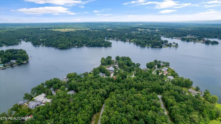 Property Photo:  2016 Coweta Drive  TN 38572 