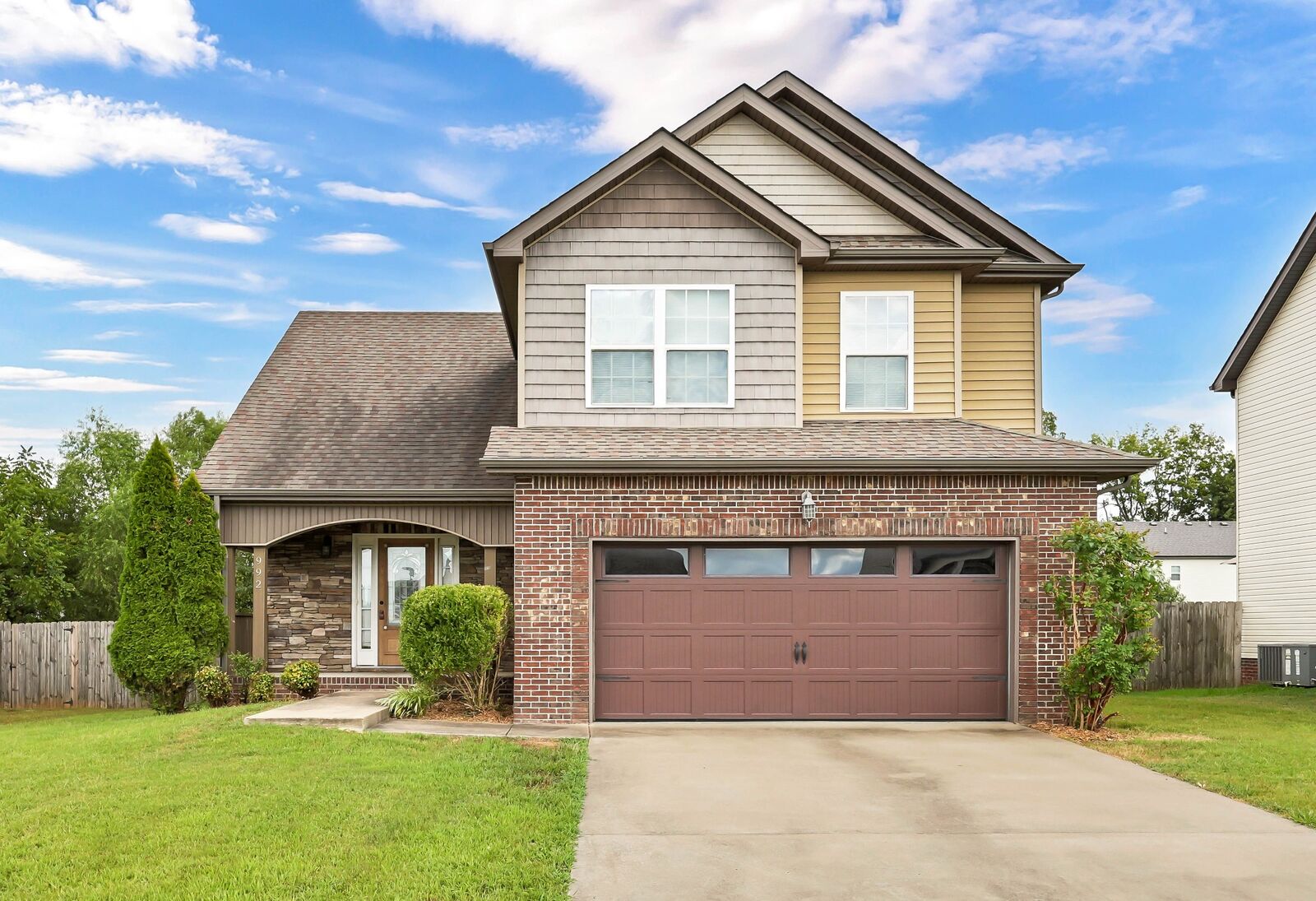 Property Photo: 992 Dwight Eisenhower Way TN 37042