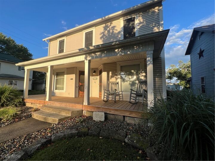 Property Photo:  303 Beaver Street  OH 43832 