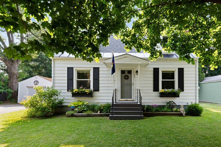 73 Hayden Parkway  South Burlington VT 05403 photo