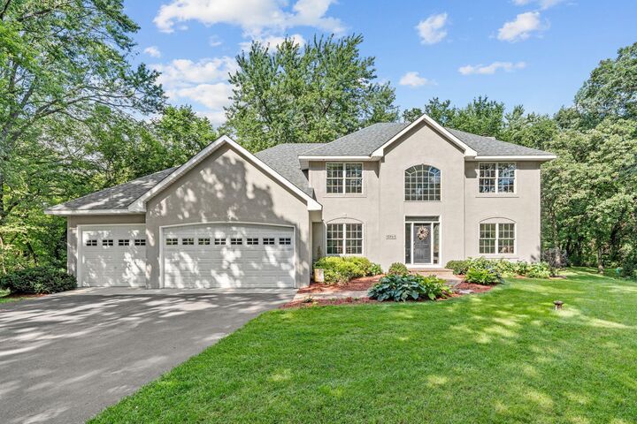 10864 Alameda Avenue  Inver Grove Heights MN 55077 photo