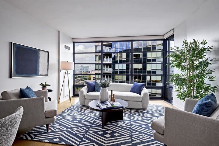 Property Photo:  580 Washington St 14F  MA 02111 