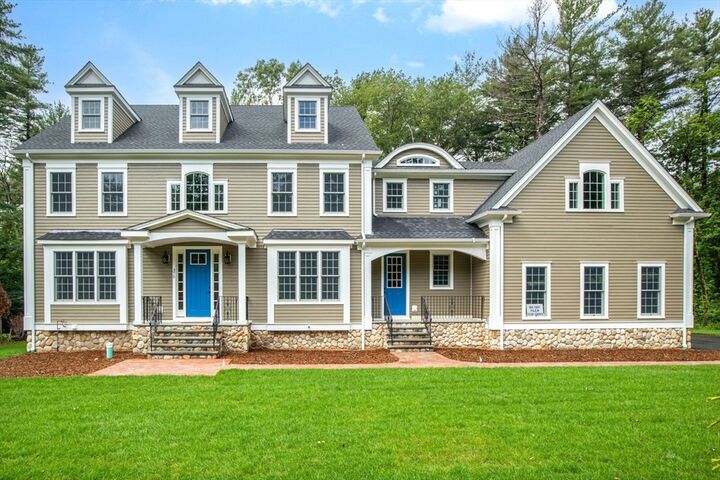 262 Meadowbrook Rd  Dedham MA 02026 photo
