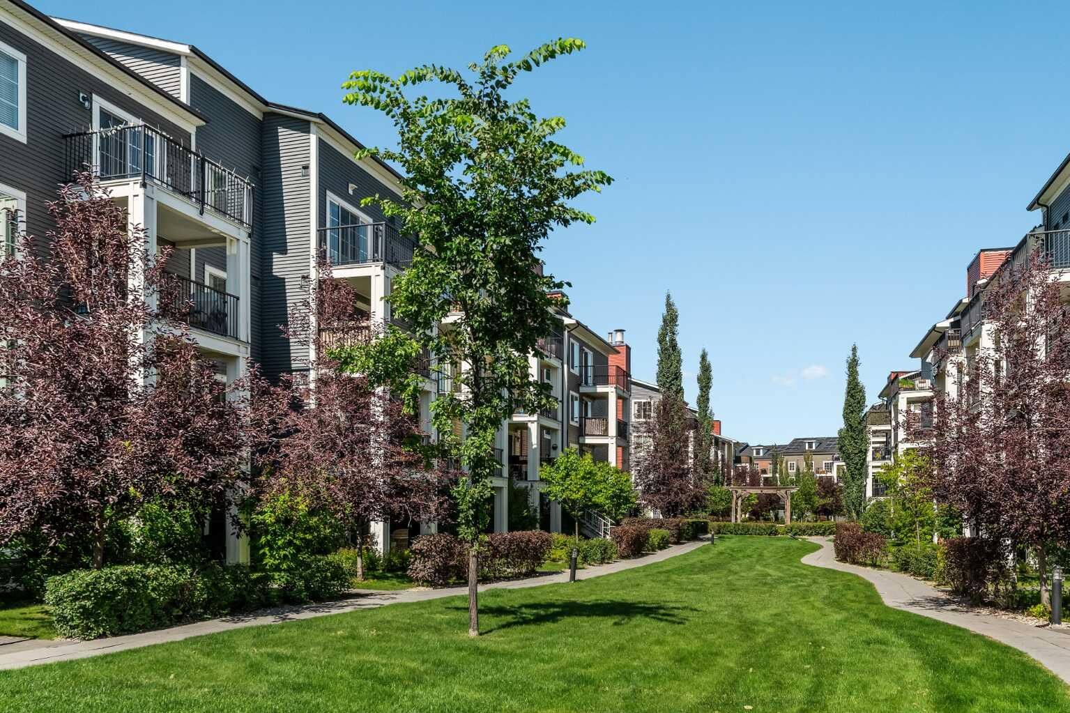 Property Photo: 755 Copperpond Boulevard SE 6206 AB T2Z 4R2