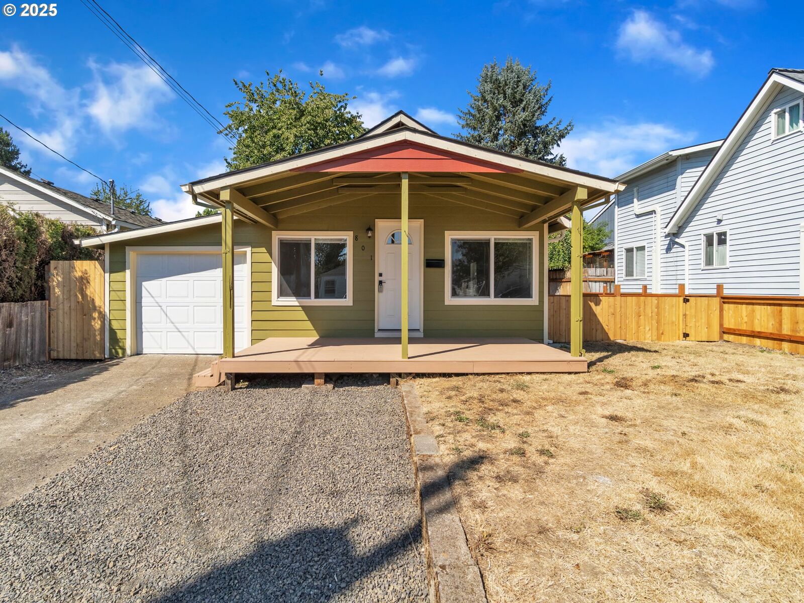 Property Photo: 801 NE 13th St OR 97128