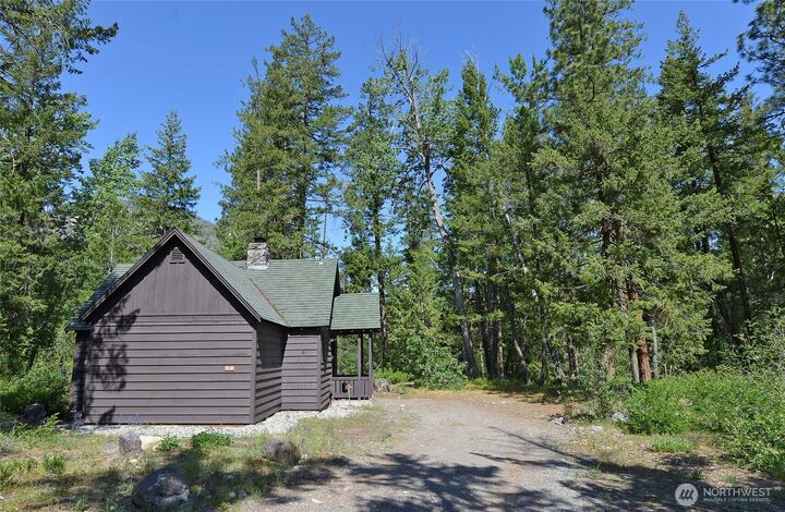 Property Photo: 17798 A Hwy 20 C-3 WA 98833