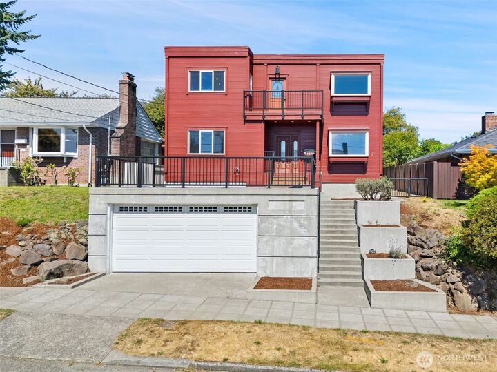 1322 N 78th Street  Seattle WA 98103 photo
