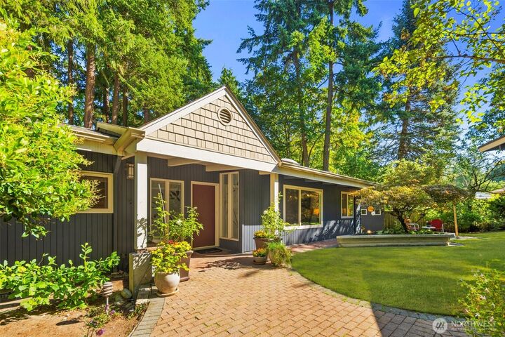 Property Photo: 12815 NE Fourth Place WA 98005