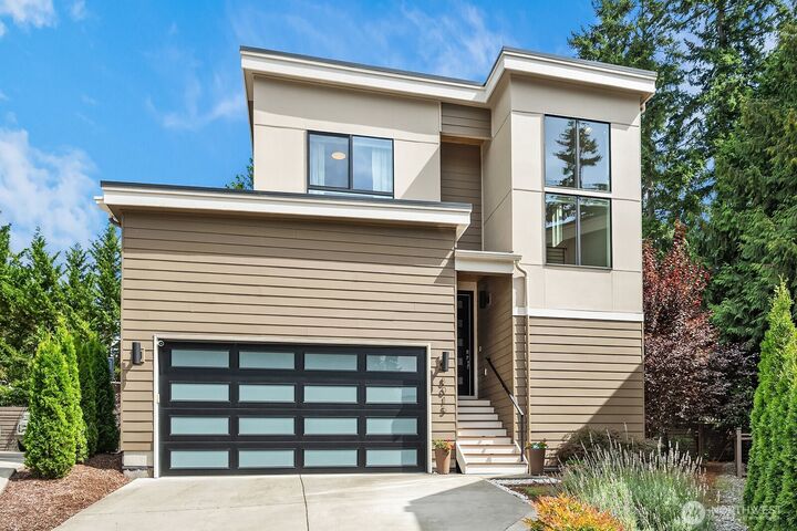 Property Photo:  8015 NE 116th Place  WA 98034 